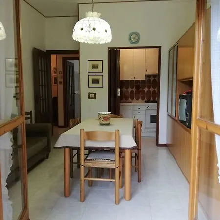 Alloggio Fronte Mare Apartament *