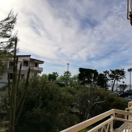 Apartament Alloggio Fronte Mare *